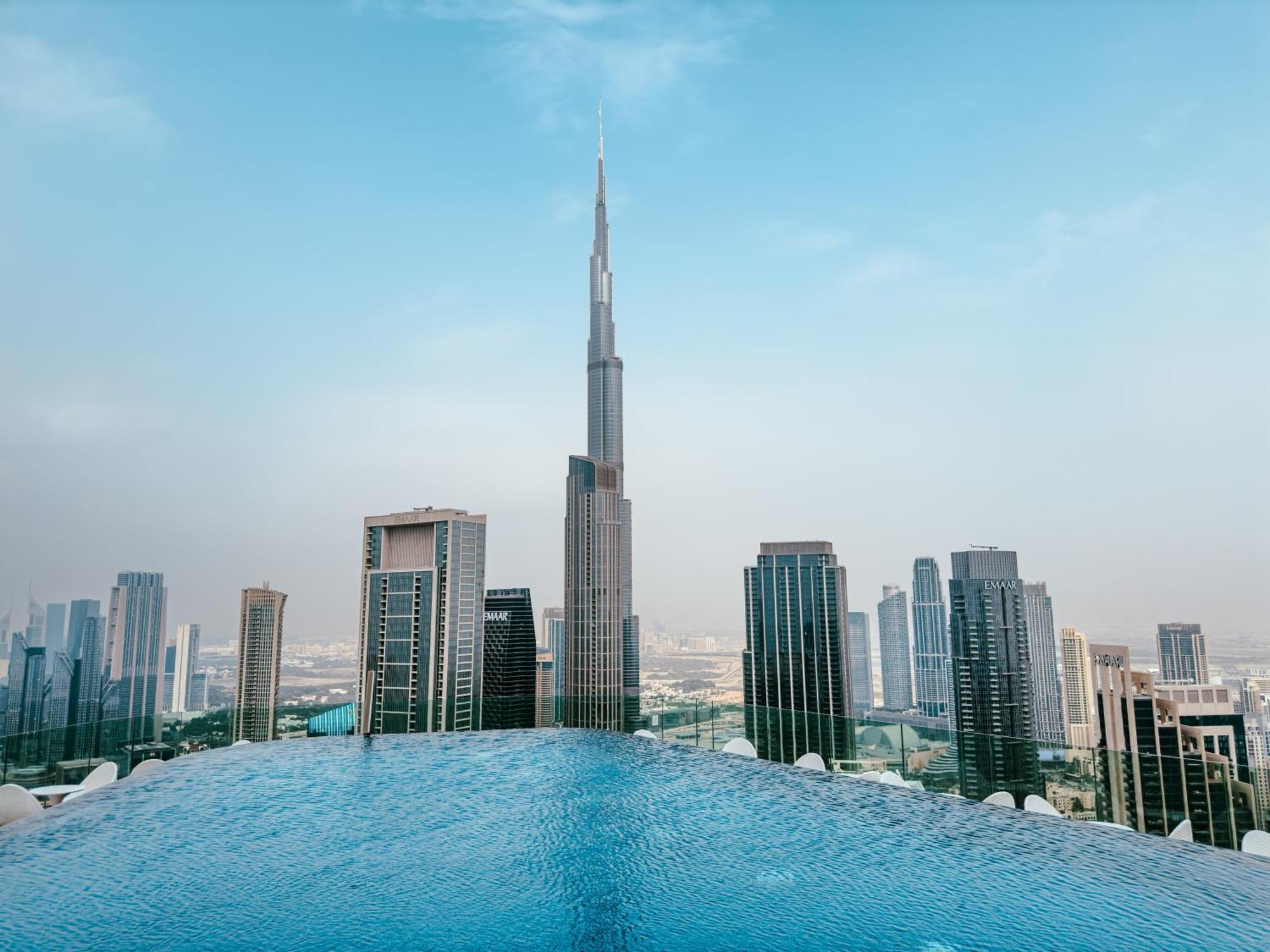 Апартаменти Aliving Luxe 2Br With Burj Khalifa View Infinity Pool Midtown-4704 Дубай Екстер'єр фото